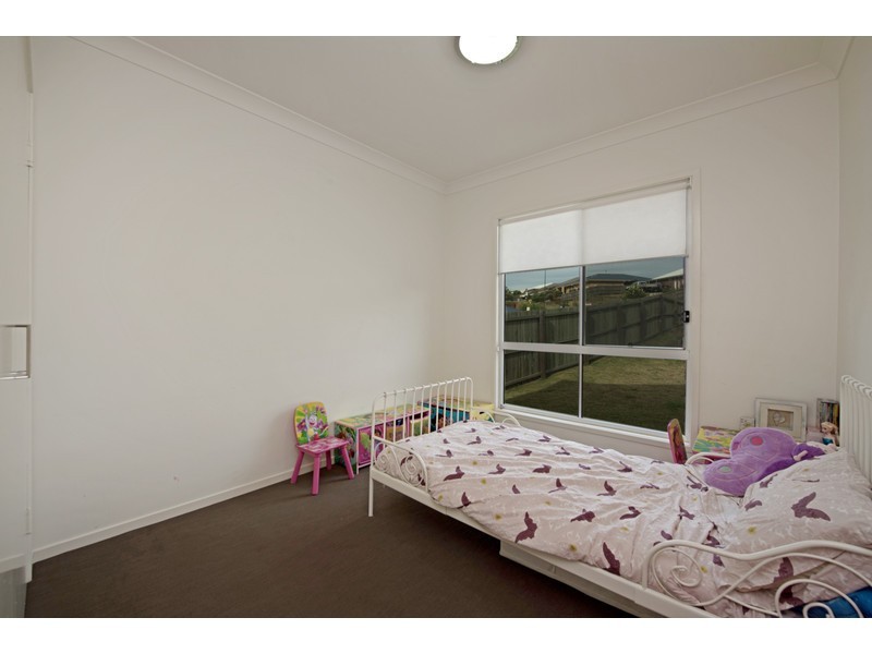 24 Camborne Street, Kleinton QLD 4352