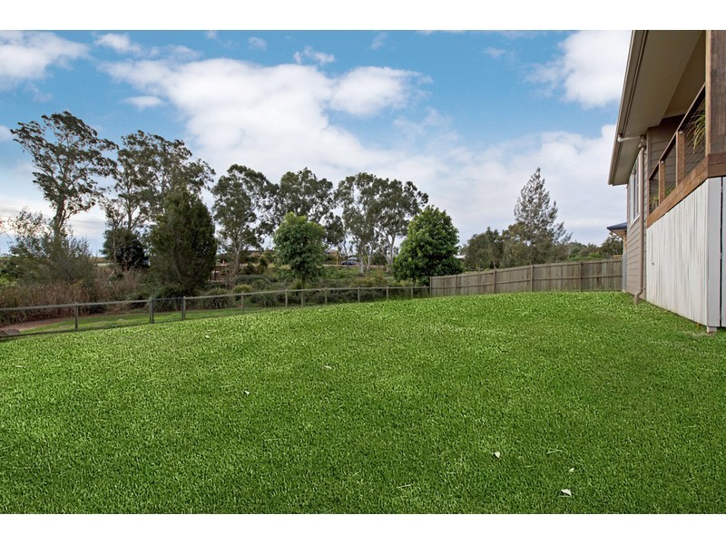 24 Camborne Street, Kleinton QLD 4352