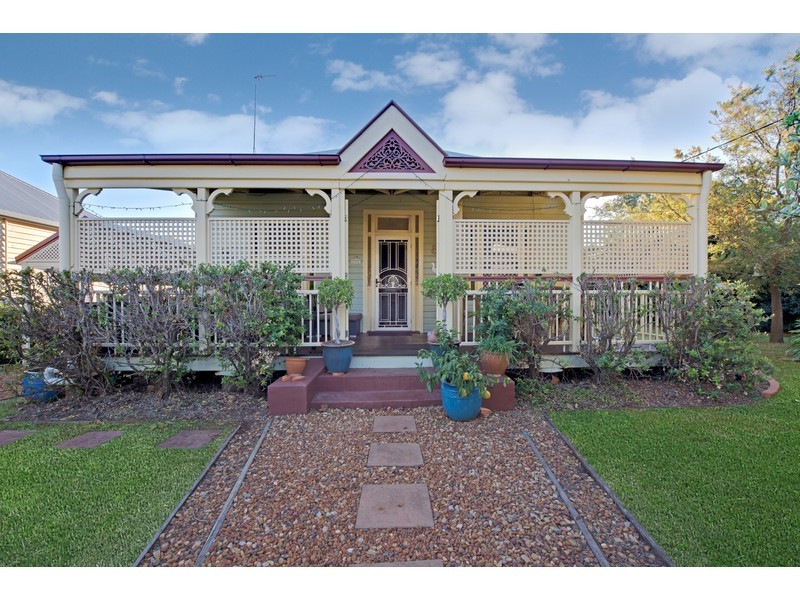 5 Shipley Street, East Toowoomba QLD 4350