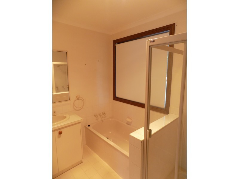 18 Mabel Street, Harlaxton QLD 4350