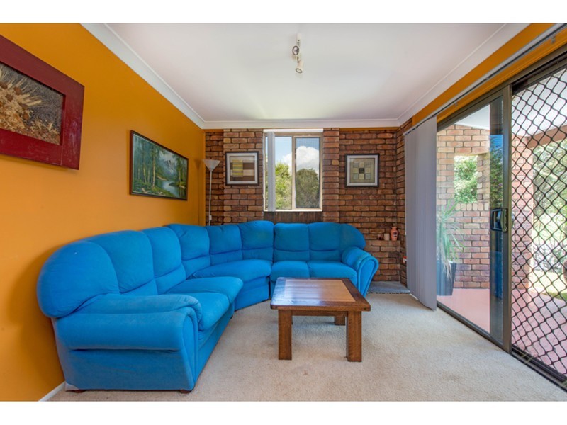 1 Riethmuller Street, Kearneys Spring QLD 4350