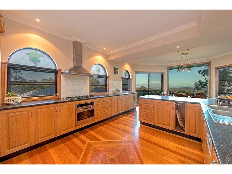 127 Reis Road, Highfields QLD 4352