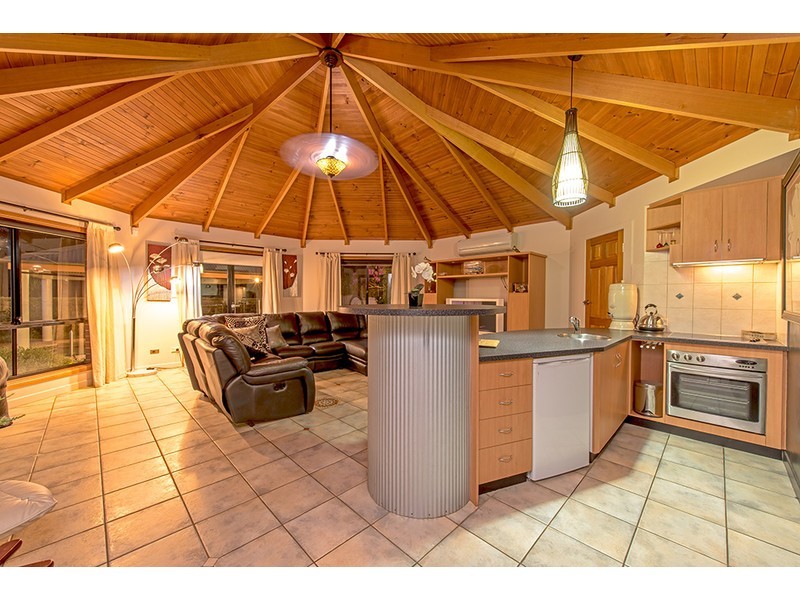 127 Reis Road, Highfields QLD 4352