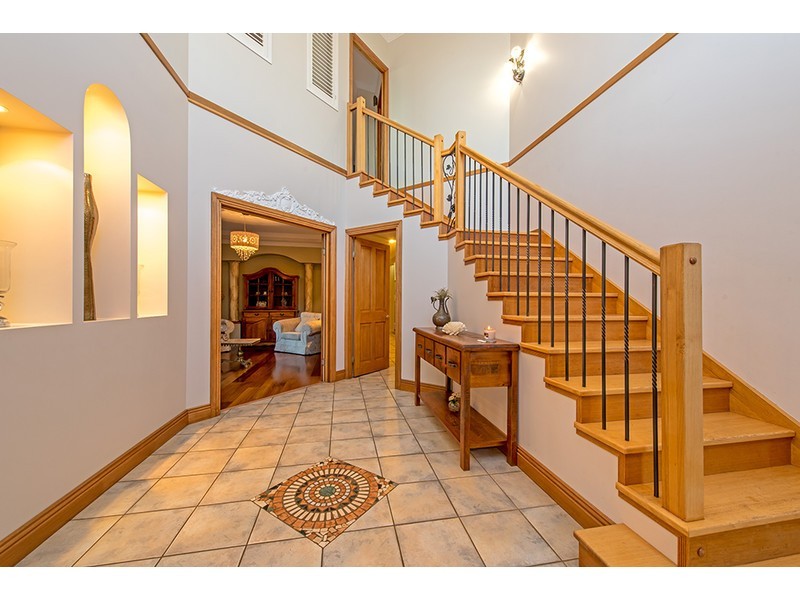 127 Reis Road, Highfields QLD 4352