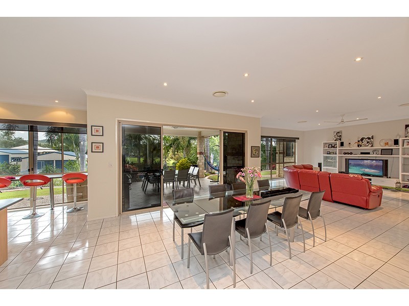 17-19 Sovereign Street, Karalee QLD 4306