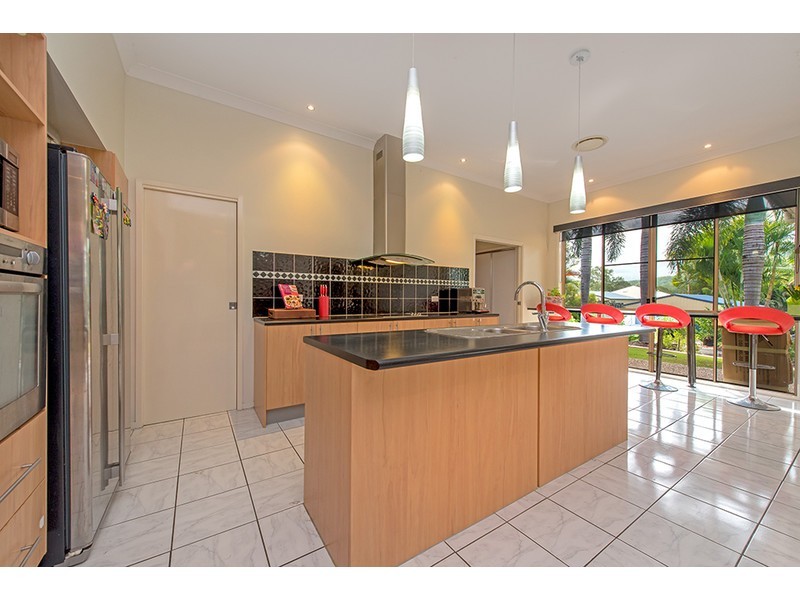 17-19 Sovereign Street, Karalee QLD 4306