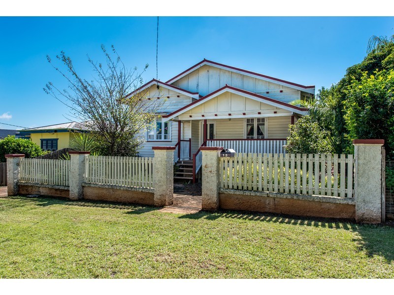 13 Stephen Street, South Toowoomba QLD 4350