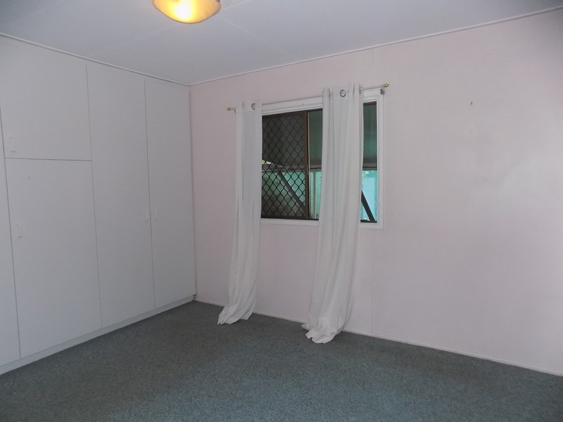 4 West Street, North Toowoomba QLD 4350
