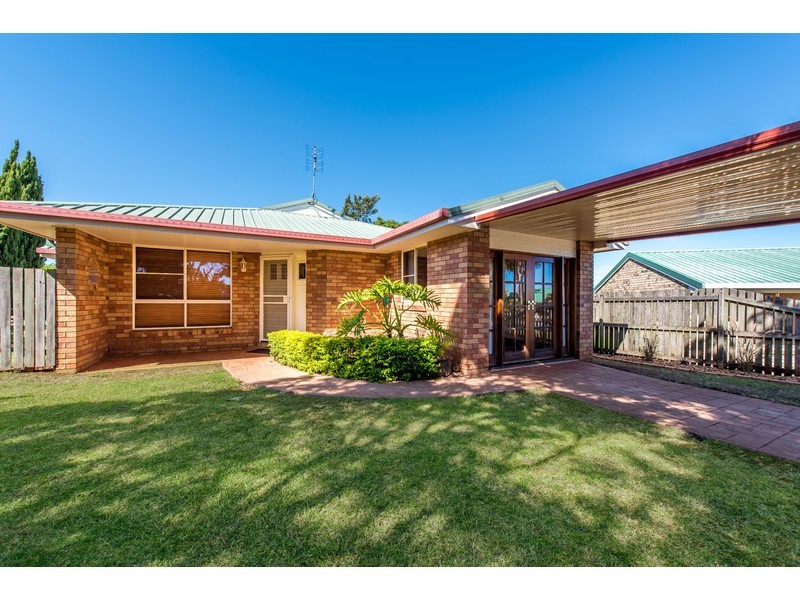 2 Silver Gum Court, Glenvale QLD 4350