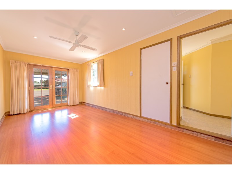 2 Silver Gum Court, Glenvale QLD 4350