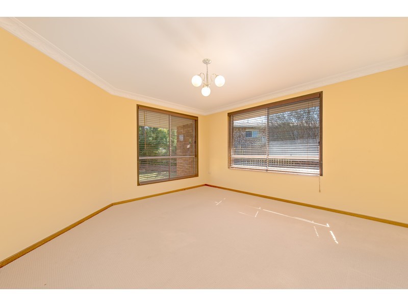 2 Silver Gum Court, Glenvale QLD 4350