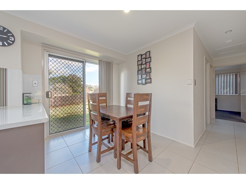 6 Miranda Drive, Wilsonton Heights QLD 4350