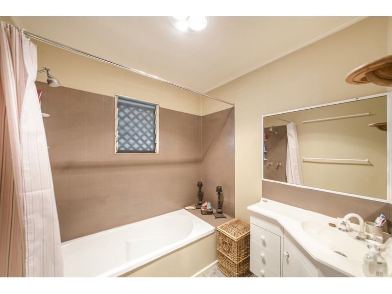 36 Christmas Street, North Toowoomba QLD 4350