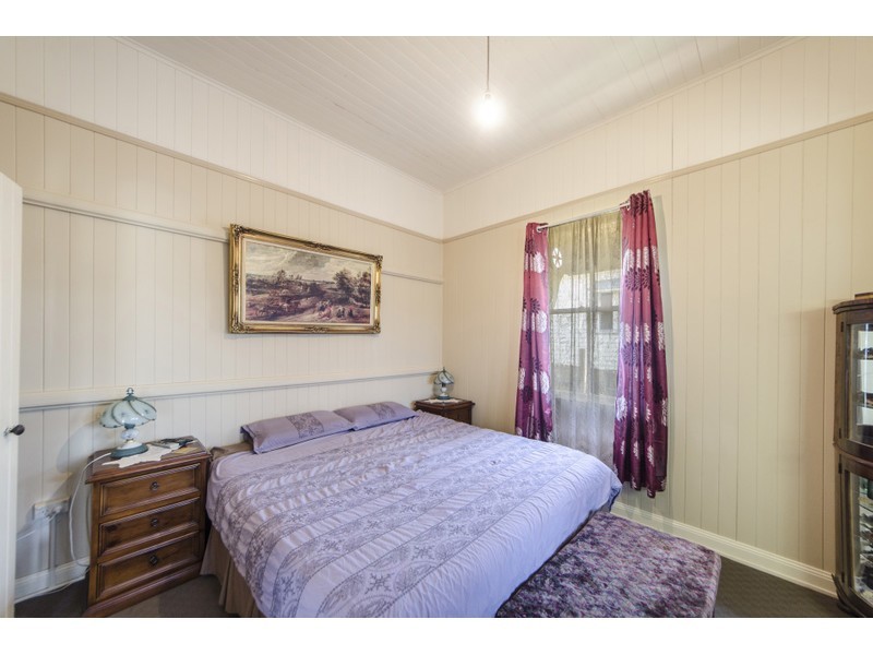 36 Christmas Street, North Toowoomba QLD 4350