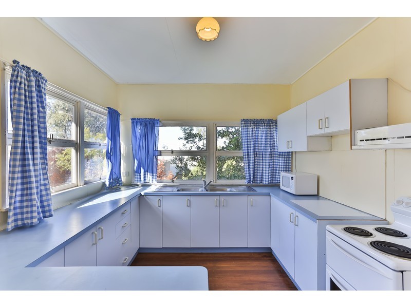 39 King Street, Goombungee QLD 4354