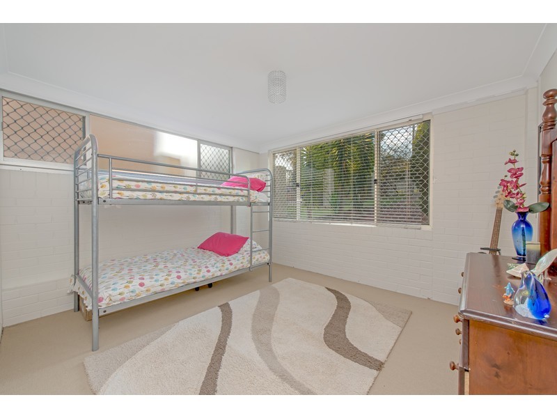 8 Geoffrey Street, Mount Lofty QLD 4350