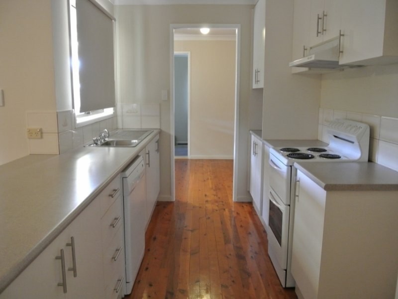 11 Black Court, Wilsonton QLD 4350