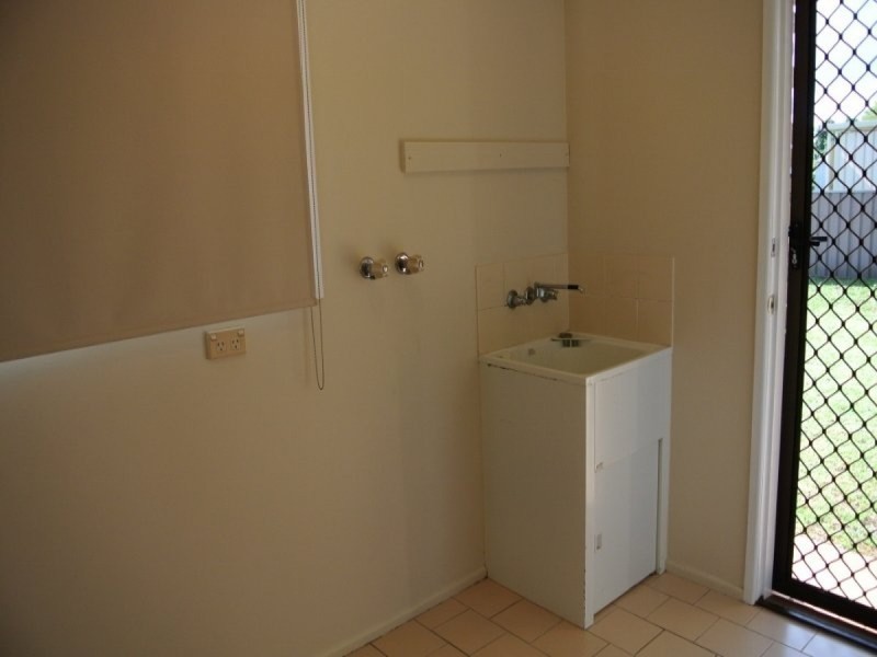 11 Black Court, Wilsonton QLD 4350