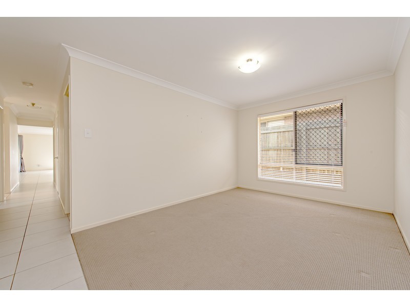 35 Sunset Drive, Glenvale QLD 4350