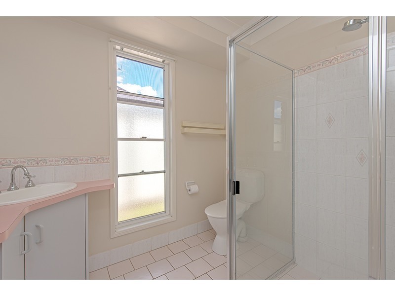 12 Connole Court, Kearneys Spring QLD 4350