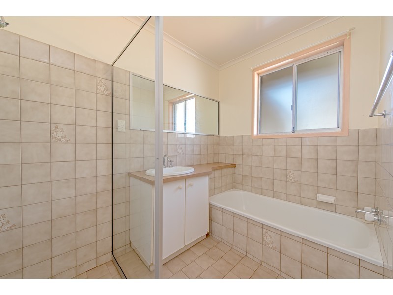 48 Miranda Drive, Wilsonton Heights QLD 4350