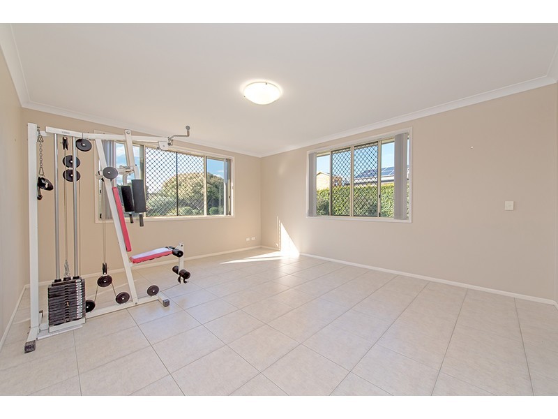 4 Sommariva Street, Westbrook QLD 4350