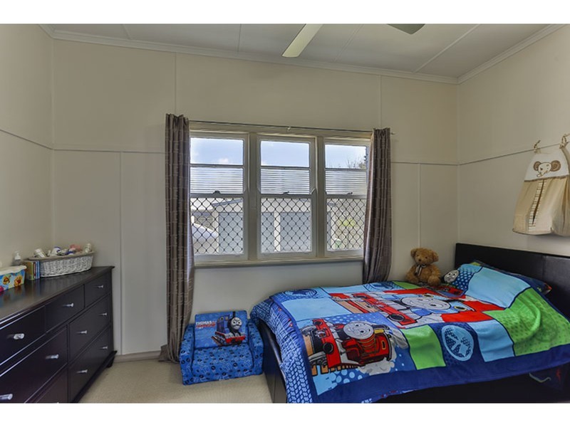 27 Leichhardt Street, Centenary Heights QLD 4350