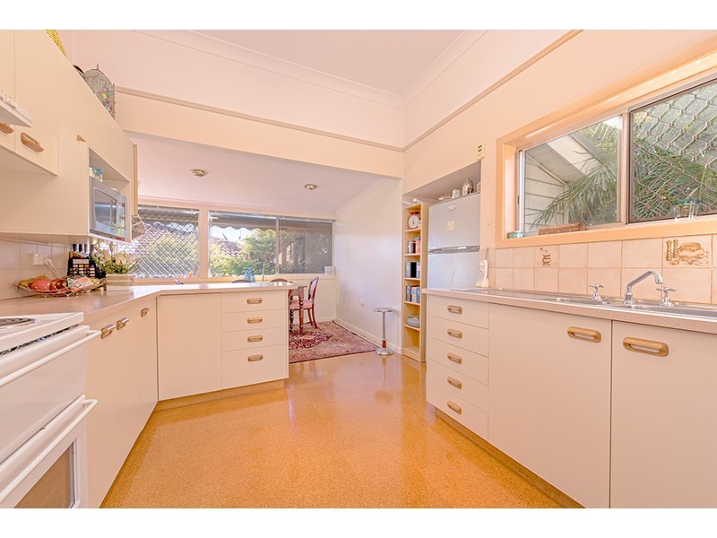 267 Alderley Street, Centenary Heights QLD 4350