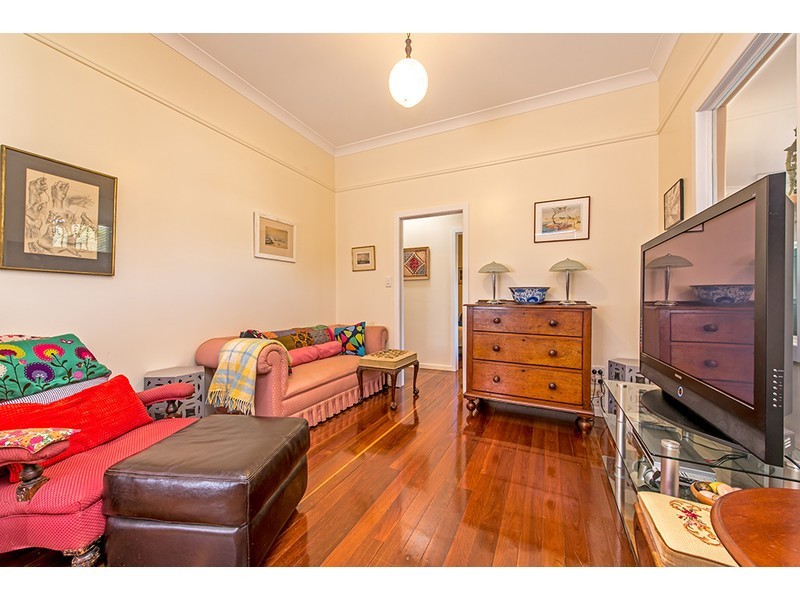 267 Alderley Street, Centenary Heights QLD 4350