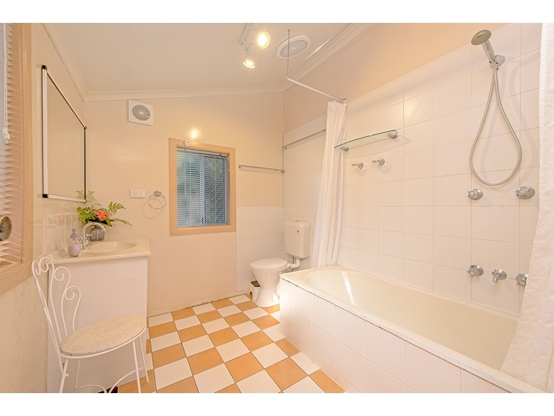 267 Alderley Street, Centenary Heights QLD 4350