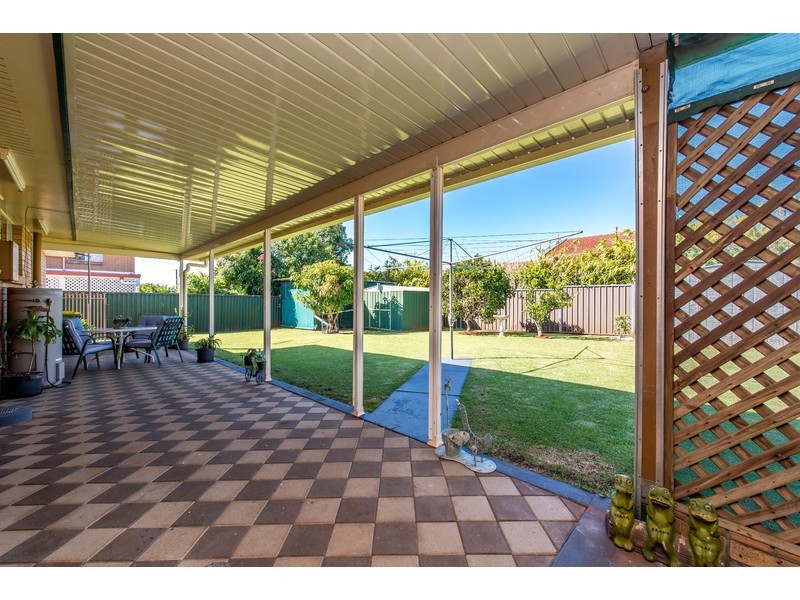 4 Wellcamp Street, Newtown QLD 4350