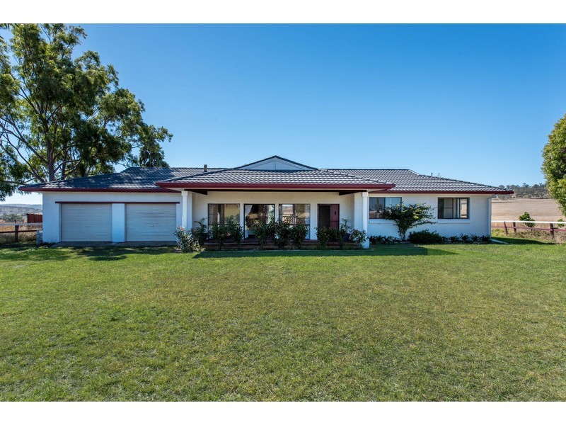 13945 New England Highway, Greenmount East QLD 4359