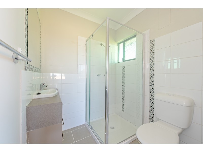 13945 New England Highway, Greenmount East QLD 4359