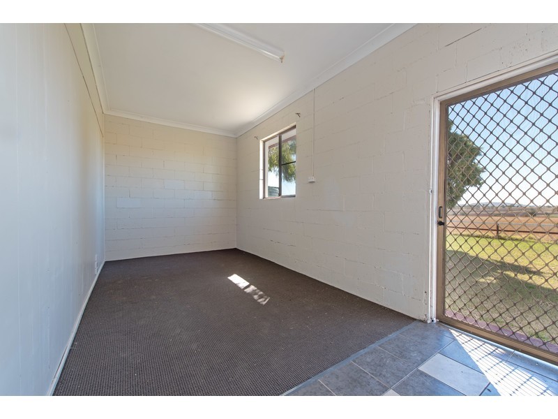 13945 New England Highway, Greenmount East QLD 4359