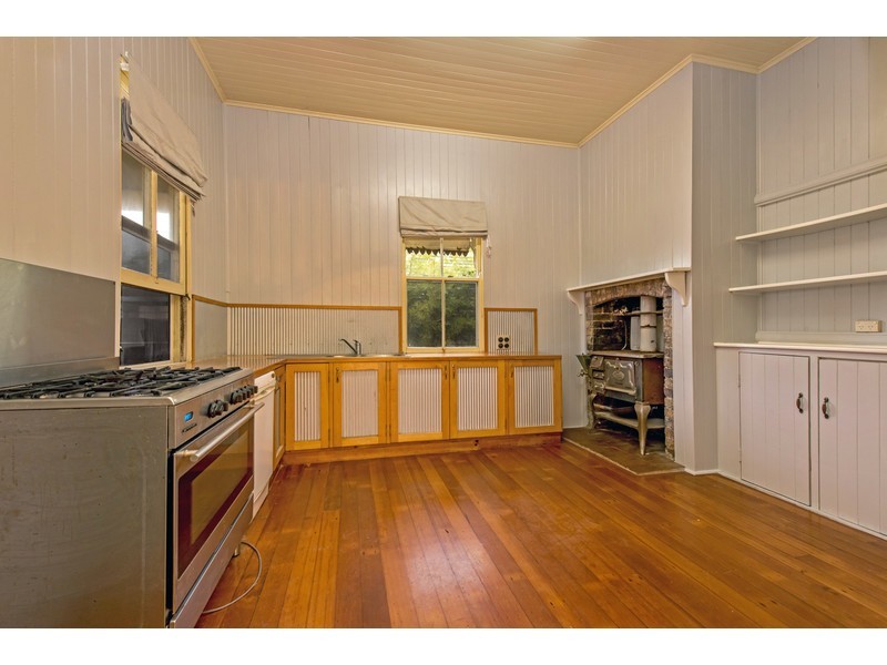 7 Cooper Street, South Toowoomba QLD 4350