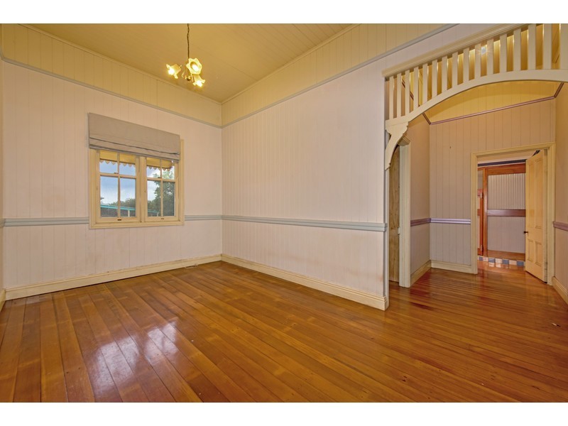 7 Cooper Street, South Toowoomba QLD 4350