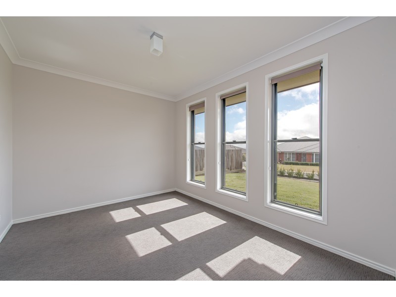 7 Heron Court, Kleinton QLD 4352