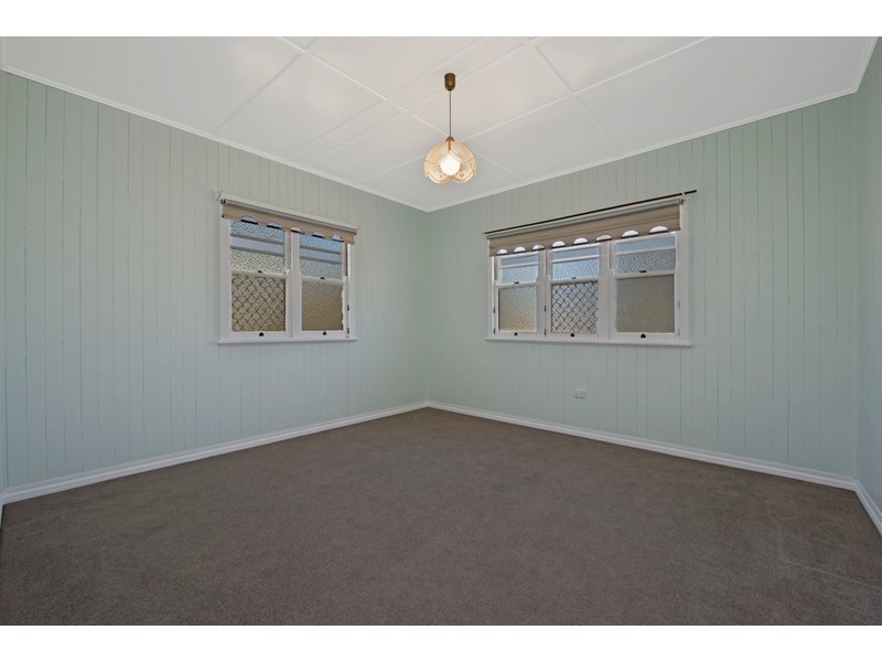 15a Buckland Street, Harristown QLD 4350