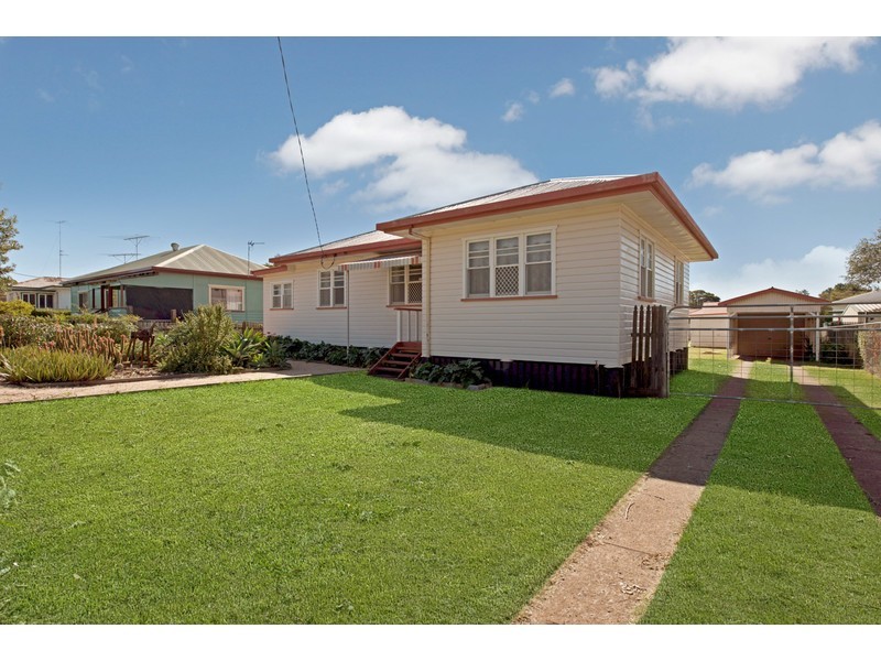 15a Buckland Street, Harristown QLD 4350