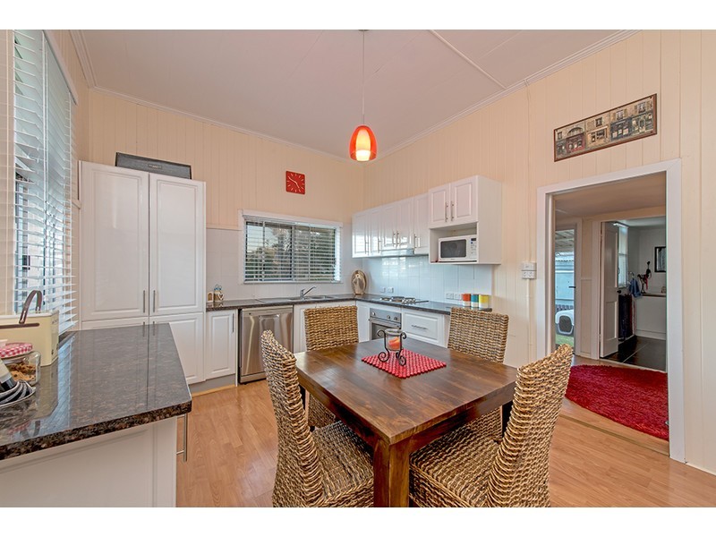 24 McGregor Street, Wilsonton QLD 4350