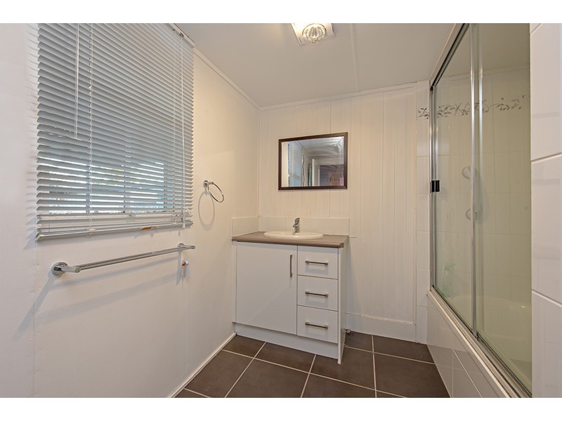24 McGregor Street, Wilsonton QLD 4350