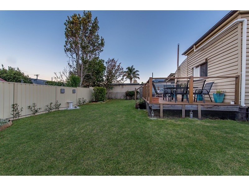 24 McGregor Street, Wilsonton QLD 4350