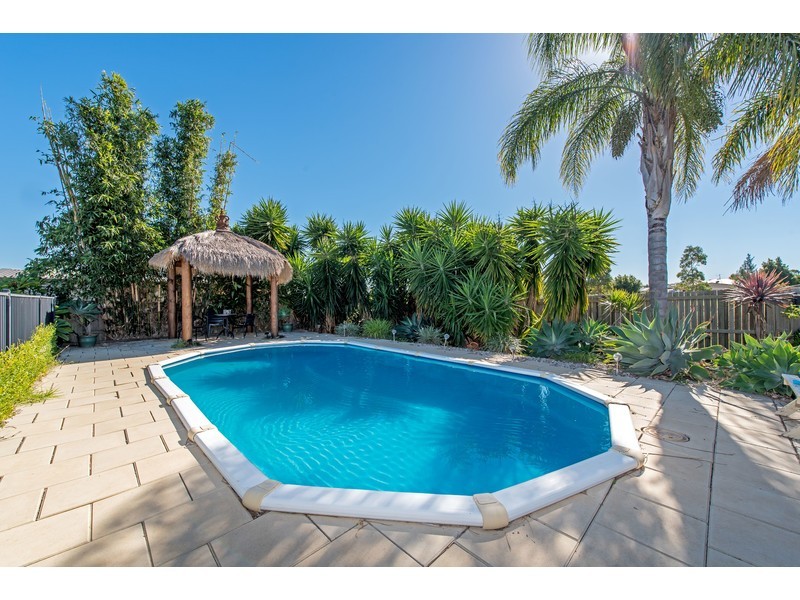 20 Tennyson Court, Westbrook QLD 4350