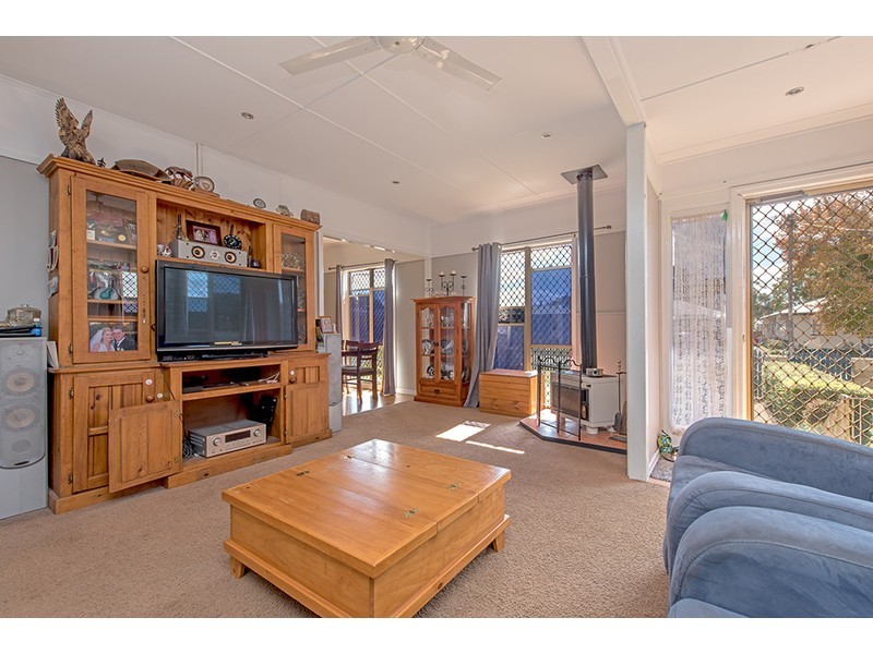 28 Buckland Street, Harristown QLD 4350