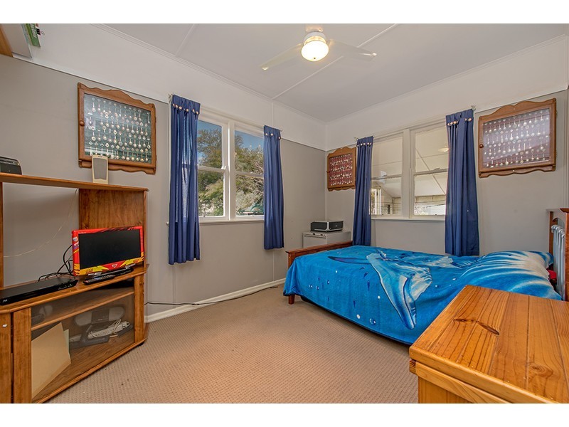 28 Buckland Street, Harristown QLD 4350