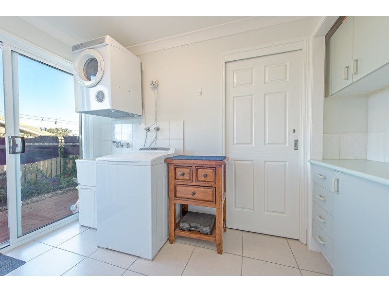 7 Fern Drive, Kearneys Spring QLD 4350