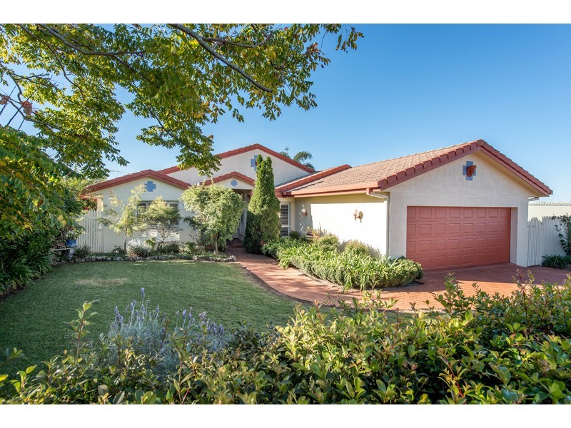 7 Fern Drive, Kearneys Spring QLD 4350