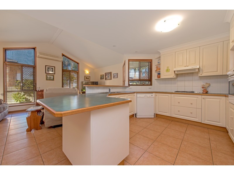 248 Greenwattle Street, Wilsonton QLD 4350