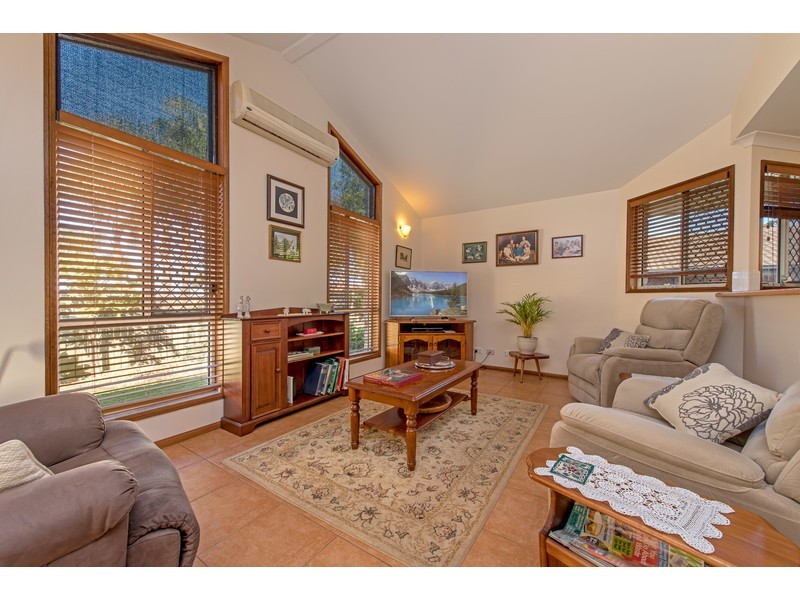 248 Greenwattle Street, Wilsonton QLD 4350