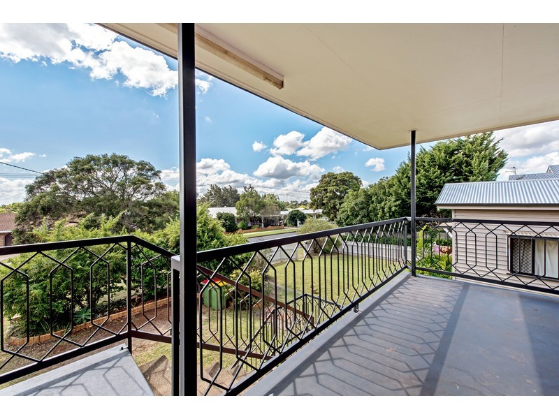 56 Buckland Street, Harristown QLD 4350